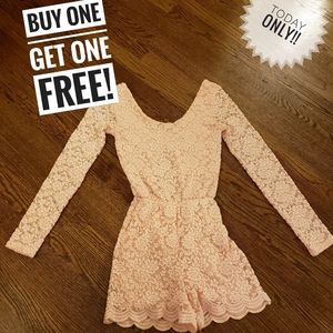 Prettly lace romper